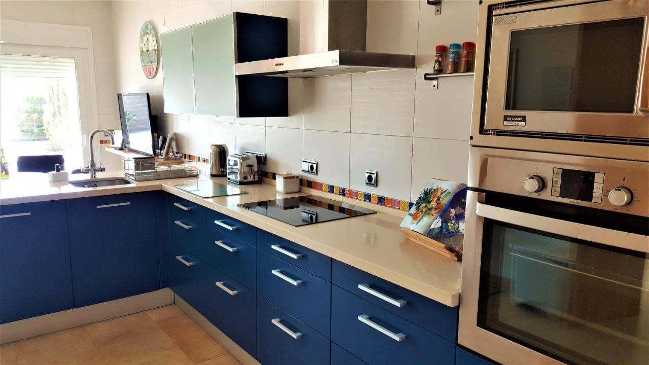 5 Bedrooms Private House 300M From Beach Roquetas de Mar Exterior photo
